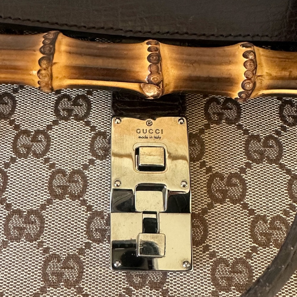 Gucci Bullet Bamboo Bag - Picture 4 of 10